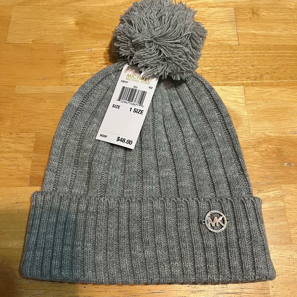 MICHAEL Michael Kors ribbed knit beanie Pom hat NWT
